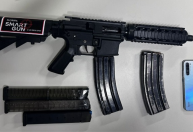 Motorista de aplicativo é preso com fuzil dentro de ferry-boat na Bahia