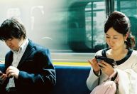 Cidade japonesa aprova lei que limita uso de celular a 2 horas por dia