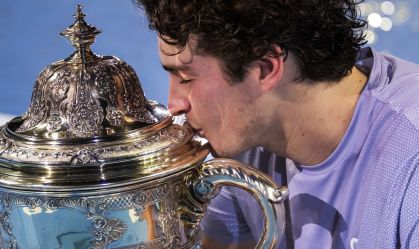 Galvão Bueno reage a título de João Fonseca no ATP da Basileia