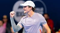 João Fonseca encara Shapovalov no Masters de Paris após abandono polêmico
