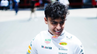 Aos 18, nova promessa da Red Bull é o melhor entre novatos em treino da F1