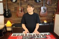 Lô Borges: cantor está internado há duas semanas na UTI, segundo boletim