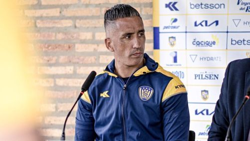 Lucas Barrios, novo técnico do Sportivo Luqueño, do Paraguai