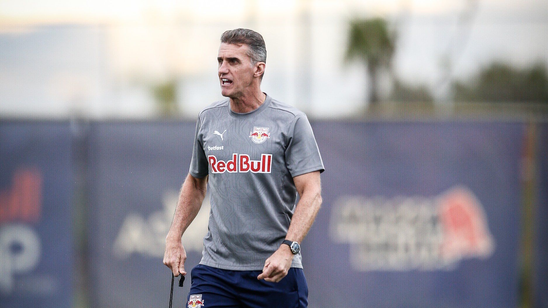 Vagner Mancini já no primeiro dia de trabalho no Red Bull Bragantino