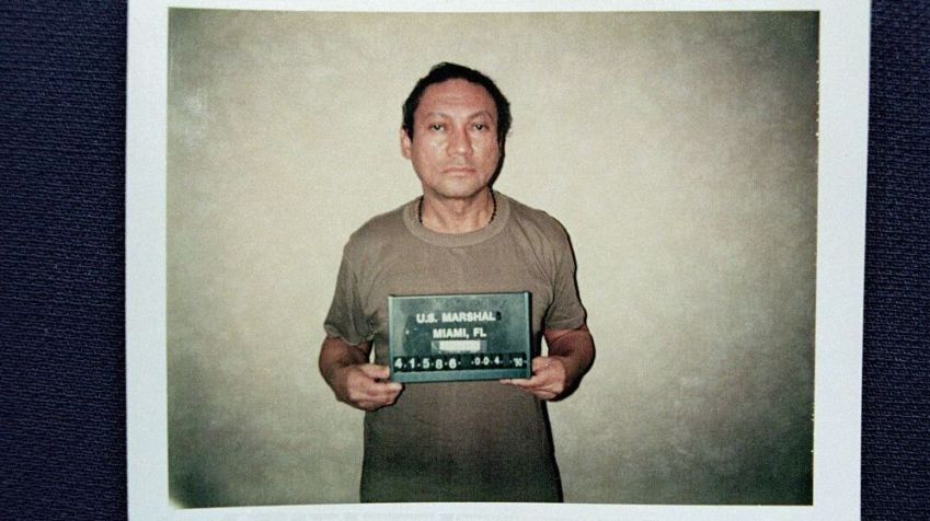 Ditador panamenho deposto Manuel Noriega em foto do Departamento de Justiça divulgada pelo Ministério Público dos EUA em Miami • Bettmann