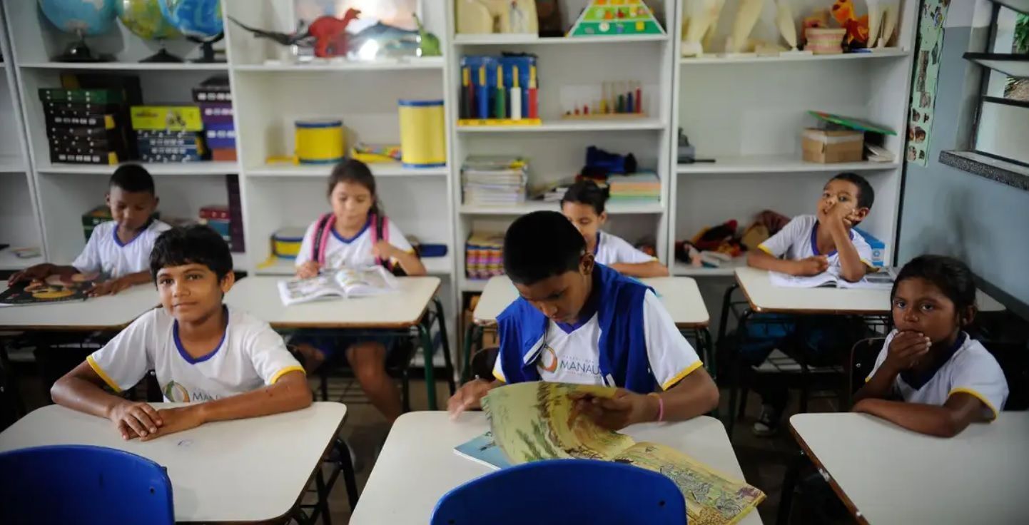 material-escolar-sala-de-aula