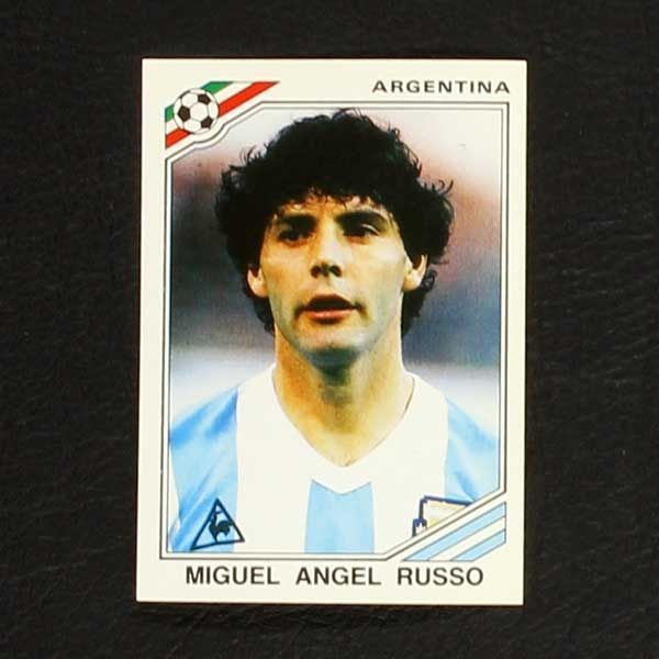 Russo esteve no álbum de 1986, mas não entrou na lista final