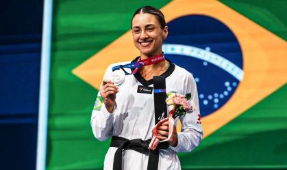 Mundial de Taekwondo: Milena Titoneli perde para húngara e fica com a prata