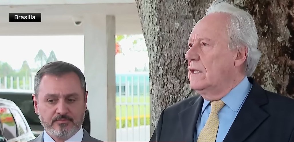 Diretor-geral da Polícia Federal, Andrei Rodrigues, e o ministro da Justiça, Ricardo Lewandowski