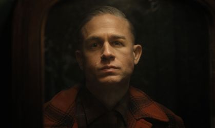 Quem foi Ed Gein, serial killer que inspirou a nova temporada de "Monstro"