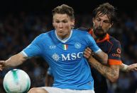 Napoli vence a Internazionale e assume a liderança da Serie A