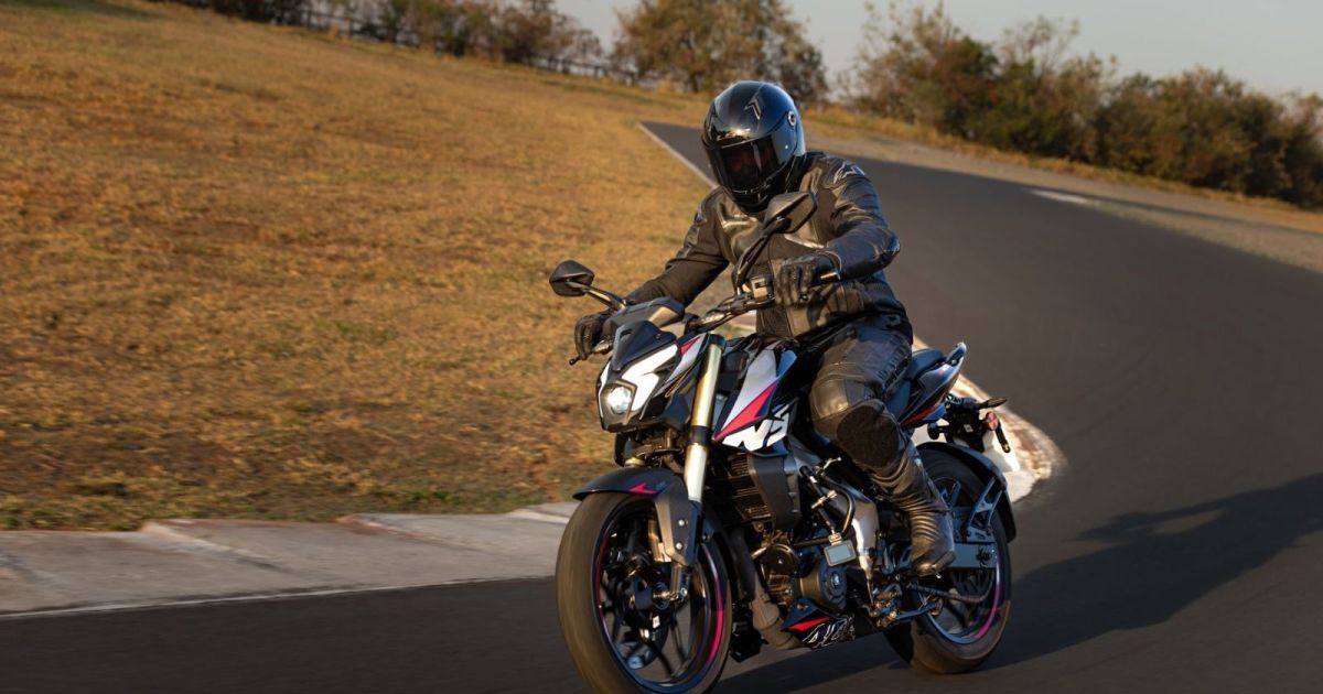 Bajaj lança Dominar NS400Z: motocicleta é produzida em Manaus (AM)