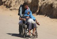 Serviços essenciais seguem escassos com a continuação dos ataques em Gaza