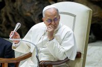 Papa Leão XIV se reúne com vítimas de abuso sexual na Igreja