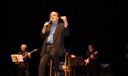 Morre cantor Patrick Dimon aos 79 anos
