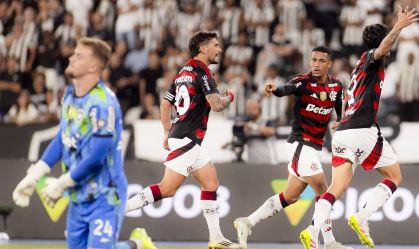 Arrascaeta critica arbitragem após vitória: "Deixando de ser protagonistas"