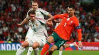 Hungria marca no fim e adia classificação de Portugal para a Copa