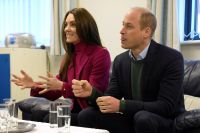 Príncipe William e Kate Middleton vencem processo contra revista francesa