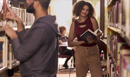 PUC-PR abre vagas para bolsas de estudo em cursos de graduação