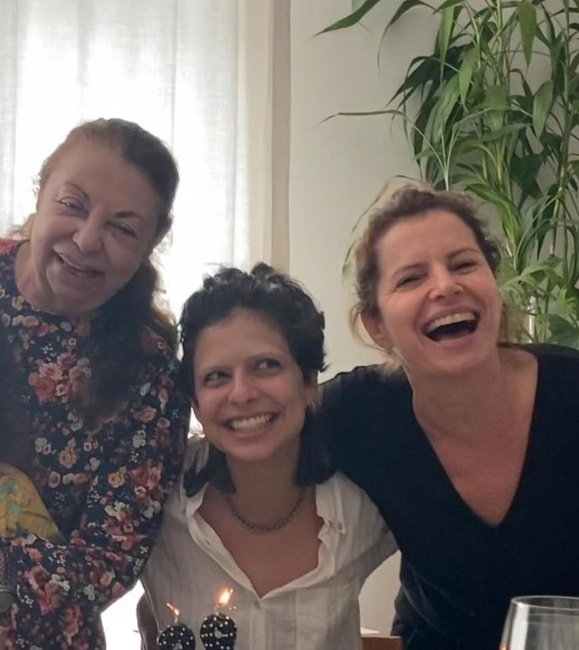Rebeca, Julia e Debora Bloch • Reprodução/Instagram