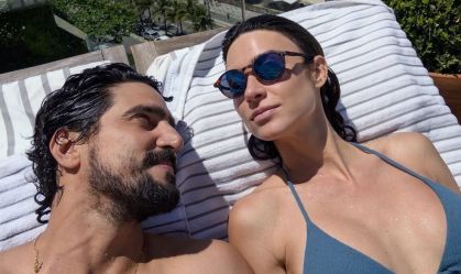 Renato Góes celebra 6 anos de casado com Thaila Ayala