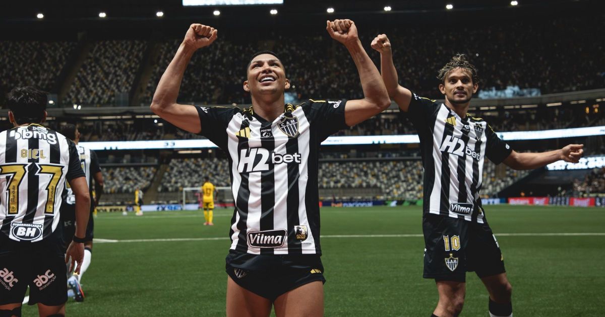 Atacante Rony em ação pelo Atlético-MG