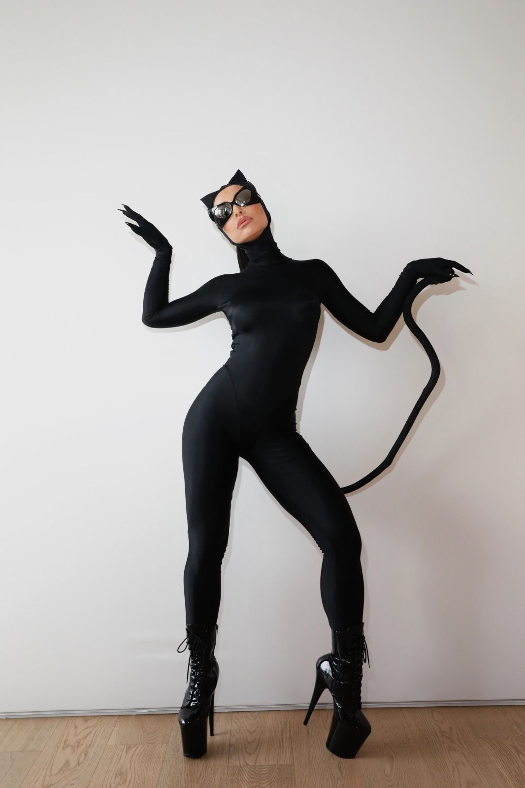 Sabrina Sato como mulher-gato • Iude