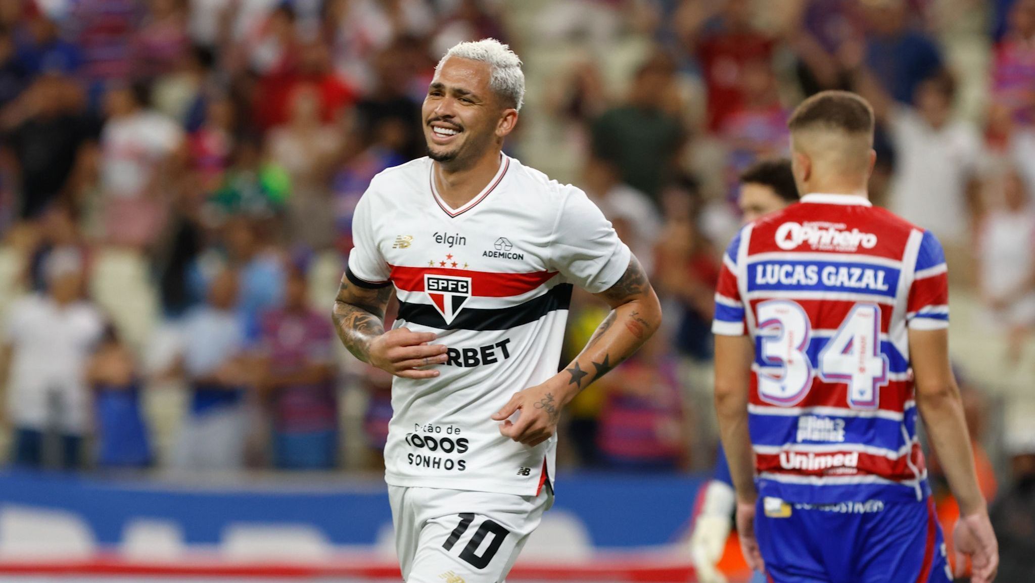 São Paulo venceu o Fortaleza após cinco anos