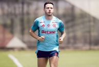 Com volta de lesionados, Flamengo inicia treinos para enfrentar o Palmeiras