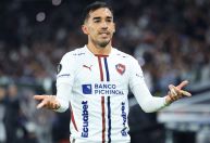 LDU atropela o Palmeiras no primeiro tempo da semifinal; veja os três gols
