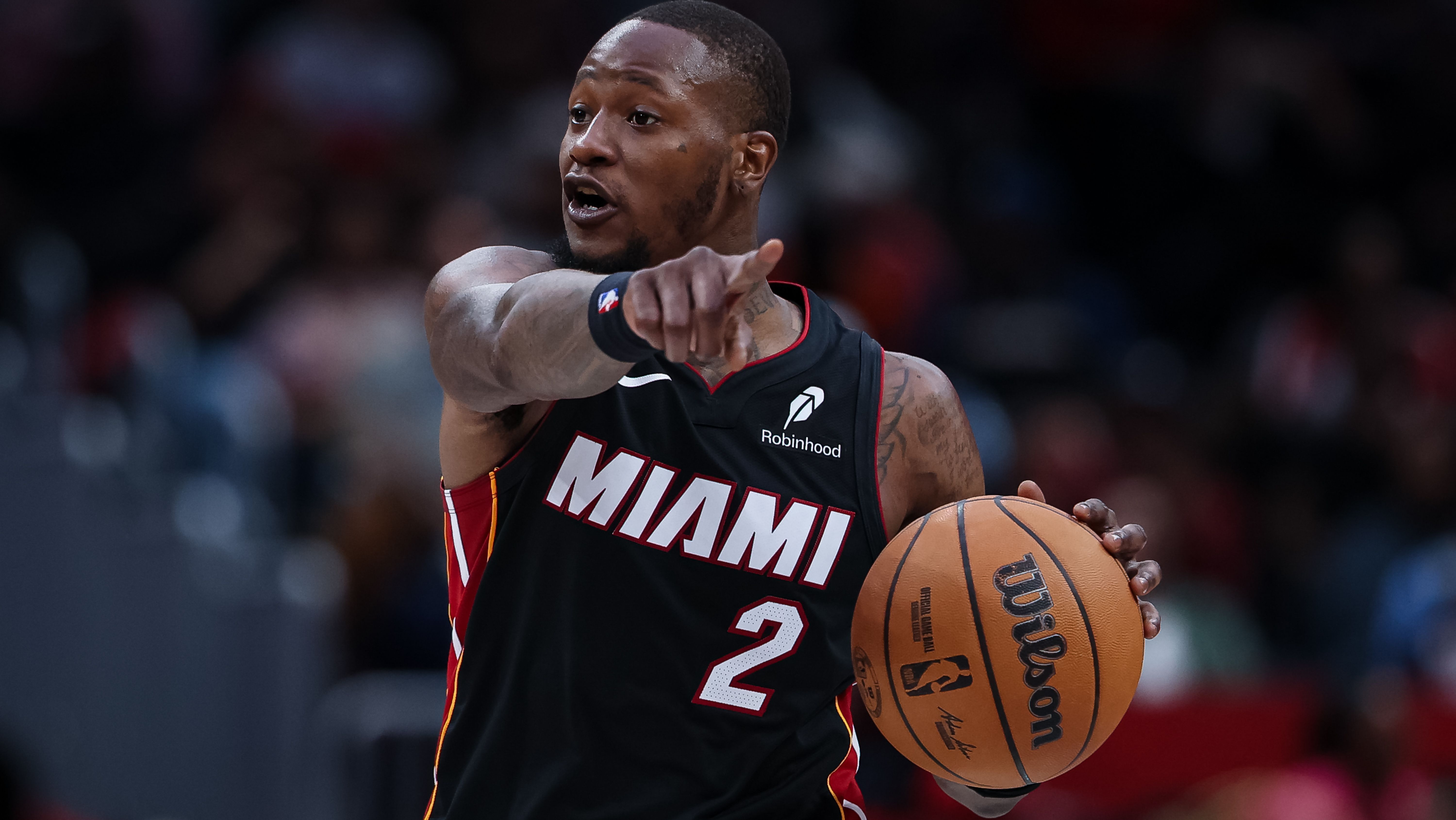 Escândalo na NBA: salário anual de Terry Rozier supera os R$ 140 milhões | CNN Brasil