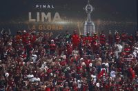 Vai à final da Libertadores? Torcedor pode ir até de ônibus para Lima