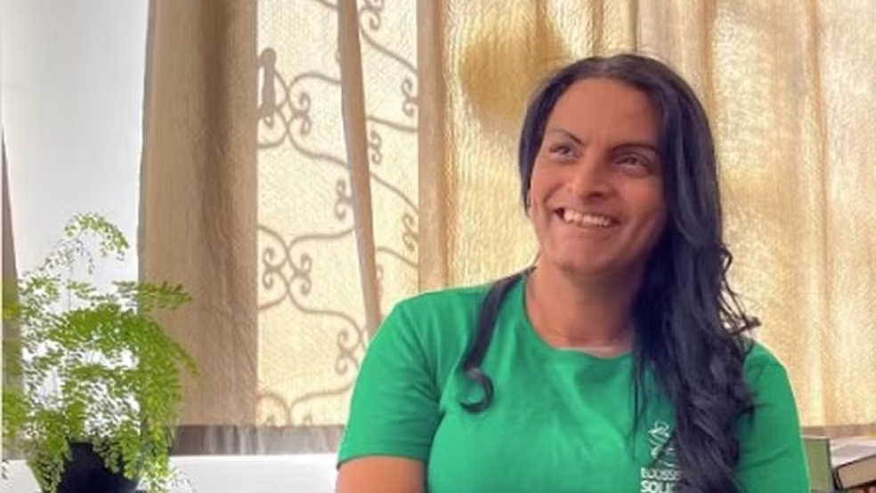 Christina Maciel Oliveira, de 45 anos, foi brutalmente assassinada pelo ex-companheiro, que não aceitava término. • Reprodução/Redes Sociais