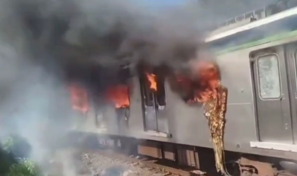 Trem pega fogo e destrói vagão no Recife (PE); veja o vídeo