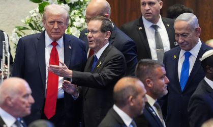 Trump pede ao presidente de Israel que perdoe Netanyahu