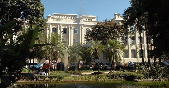 Fachada da Faculdade de Saúde Pública da USP