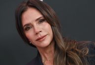 Victoria Beckham revela que usava bolsa falsa para se manter relevante