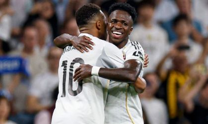 Sob olhares de Virginia, Vini Jr brilha, e Real Madrid vence Villarreal