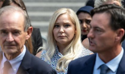 Principal acusadora de Epstein revela que temia morrer como escrava sexual