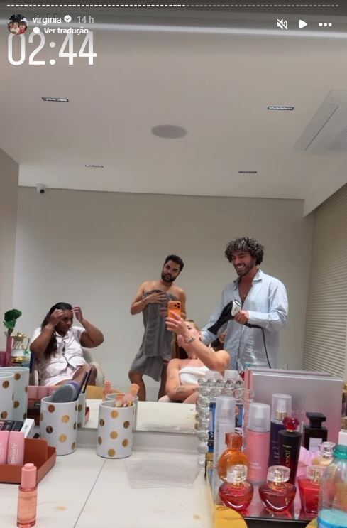 Virginia apareceu com a mãe do jogador ao fim do evento • Instagram/Virginia