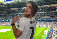 Virginia vai a jogo do Real Madrid com a camisa de Vini Jr; veja