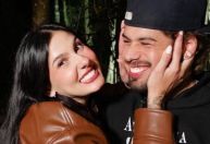 Zé Felipe posta agarrado em Ana Castela; veja