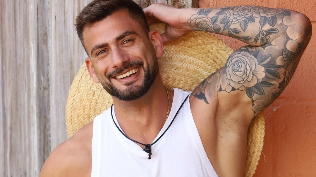 1-Paz-e-chapeu-de-palha-galochas-e-som-de-cavalo.🦅.afazenda17-teamnizam