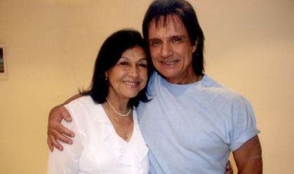 Morre Norma Moreira Braga, irmã de Roberto Carlos