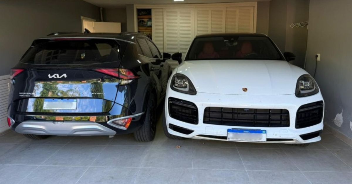 Porsche, barco e relógios: veja apreensões em ação contra desvios na saúde