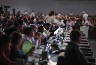 COP30: cúpula fecha acordo climático que ignora combustíveis fósseis