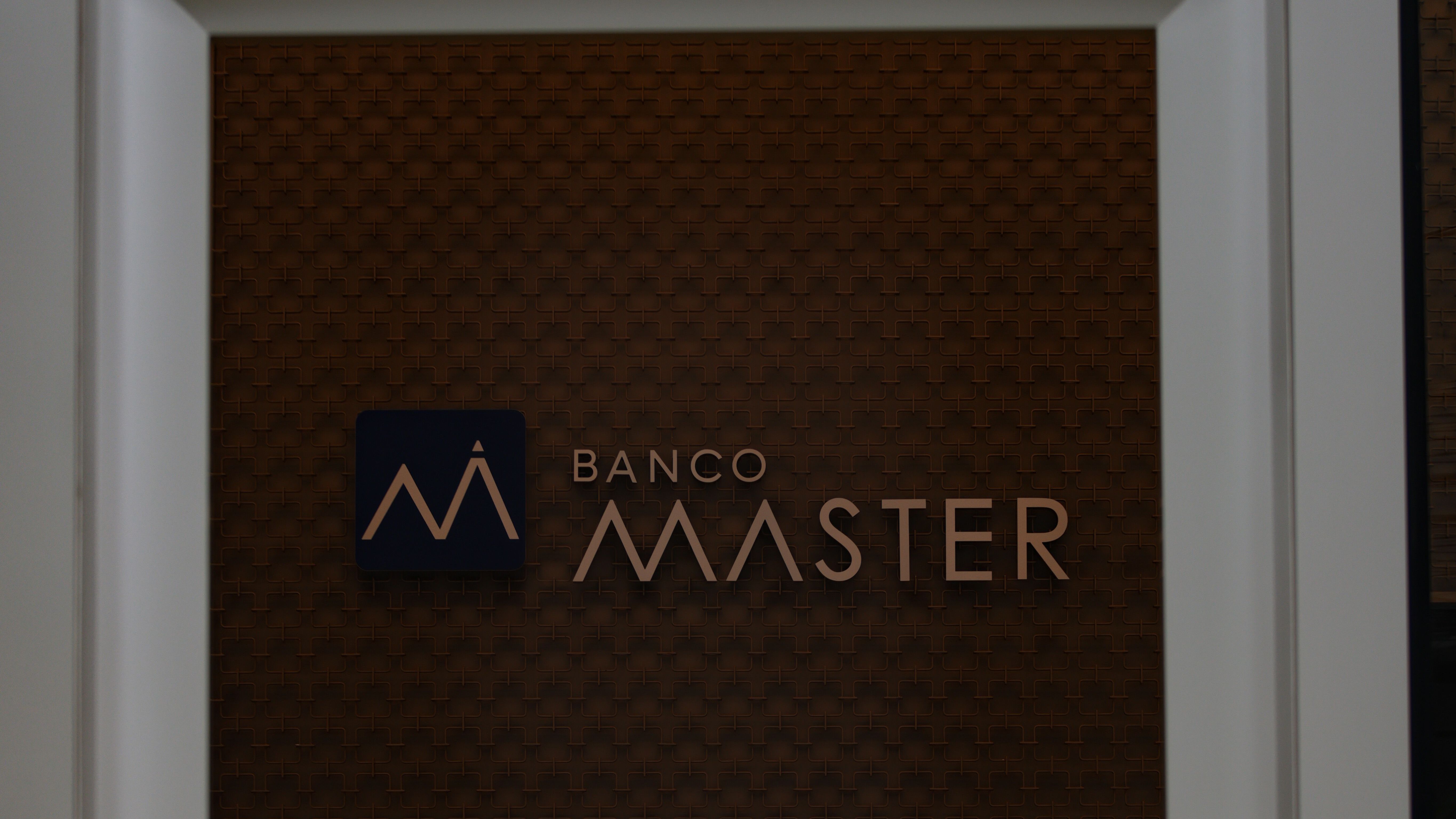 Fachada do Banco Master na cidade de São Paulo, nesta terça-feira, 18 de novembro de 2025.