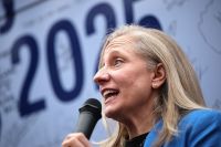 Projeção CNN: Democrata Abigail Spanberger é eleita governadora da Virgínia