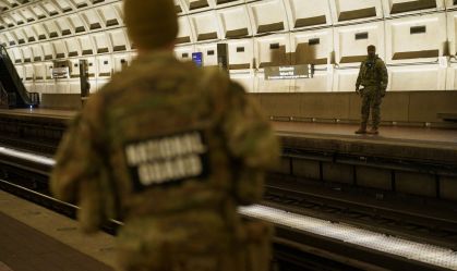 Trump reforça foco na imigração após ataque a tiros em Washington