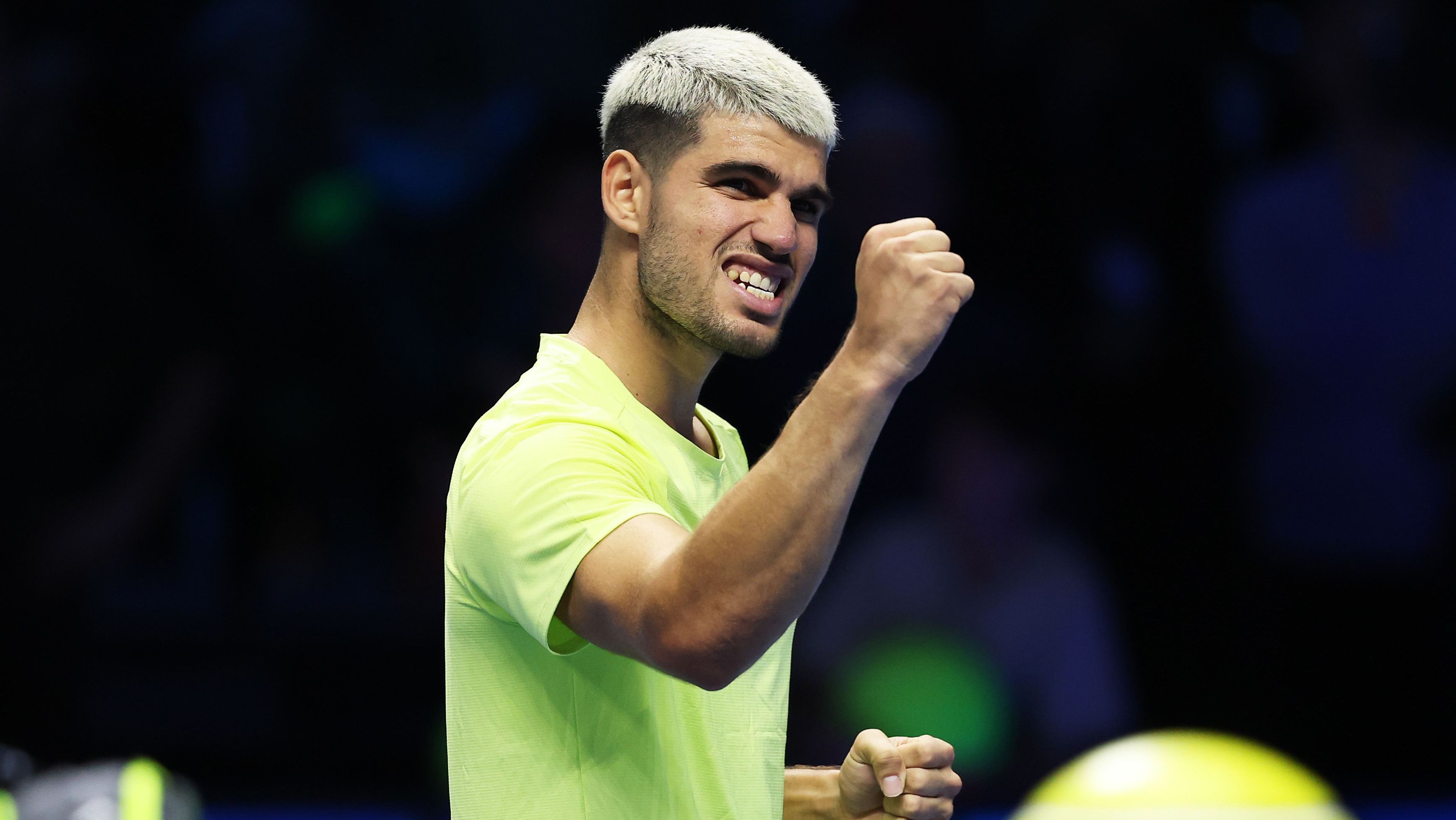 Alcaraz celebra vitória sobre Fritz